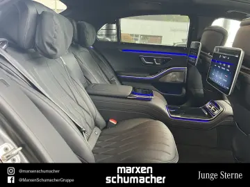 MERCEDES-BENZ AMG S 63 E First-Class Magno Massage Burm3D