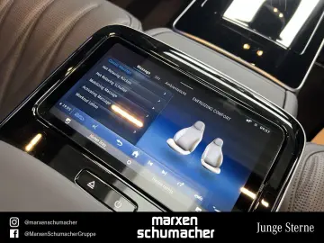 MERCEDES-BENZ AMG S 63 E First-Class Magno Massage Burm3D