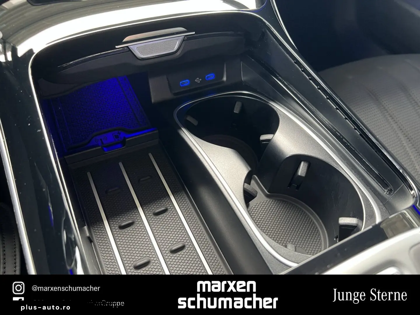 MERCEDES-BENZ AMG S 63 E First-Class Magno Massage Burm3D
