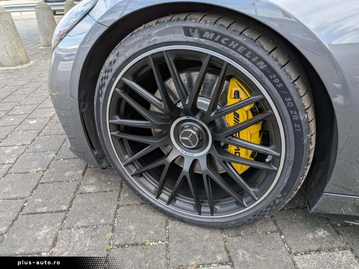 MERCEDES-BENZ AMG GT 63 4M  Perf Sitze Lift Pano Night Perfo
