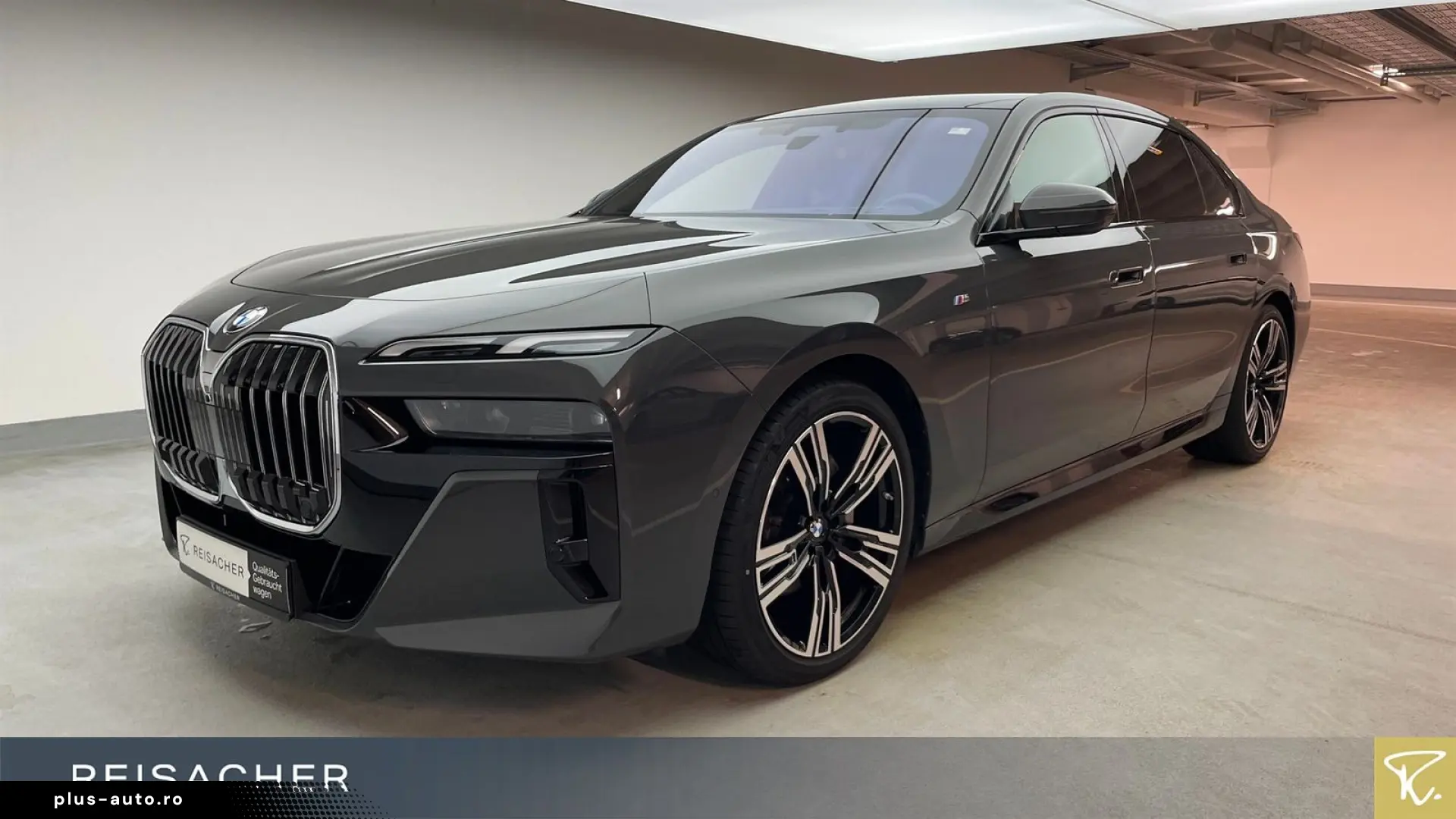 BMW 740d A xDrive M-Sport SkyLou AHK DAProf Autom