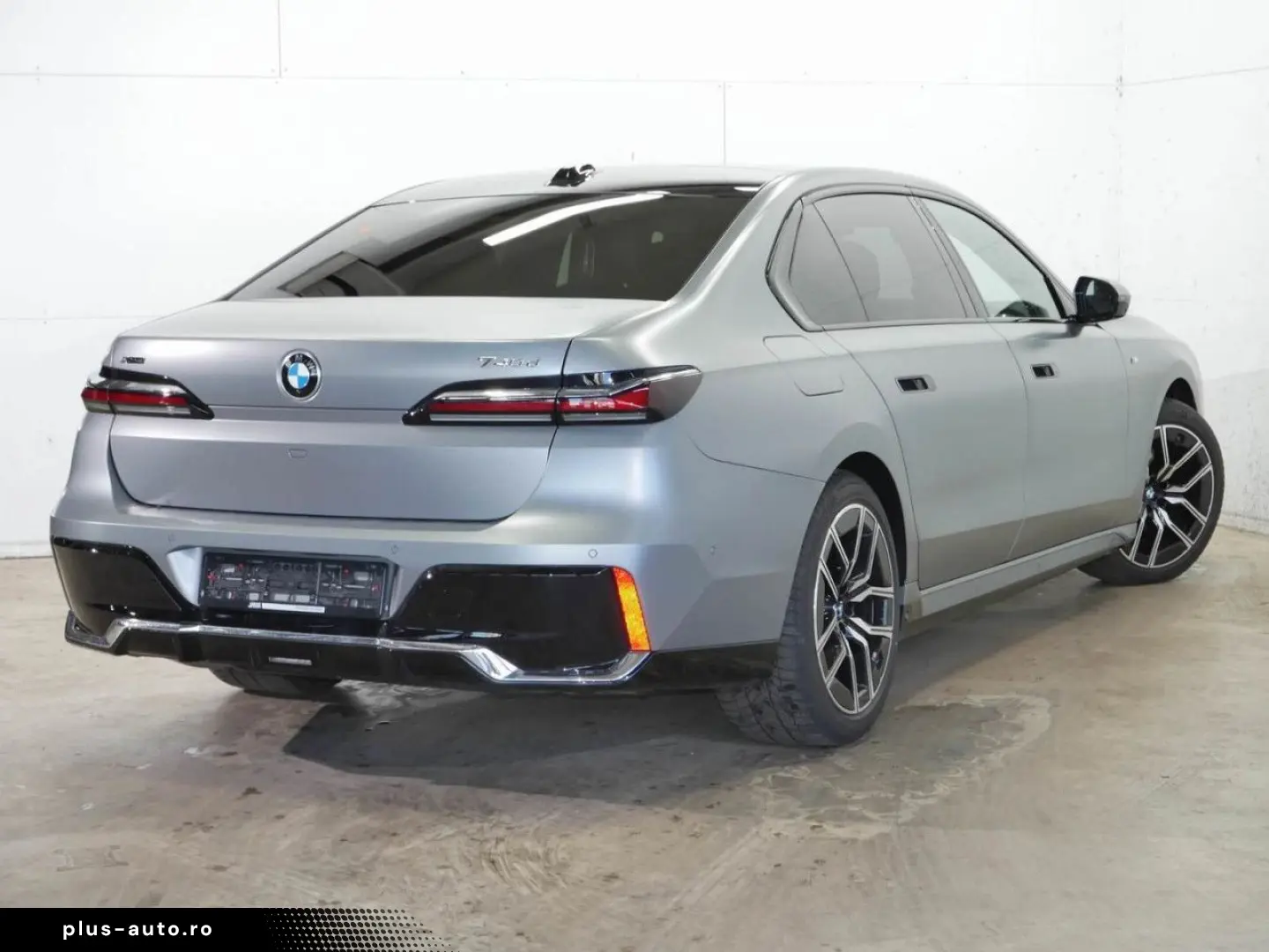 BMW 740d xdrive M Sport SkyLounge PAProf Massage 21