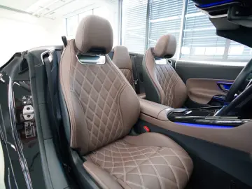 MERCEDES-BENZ SL 43 AMG - MODELL 2025