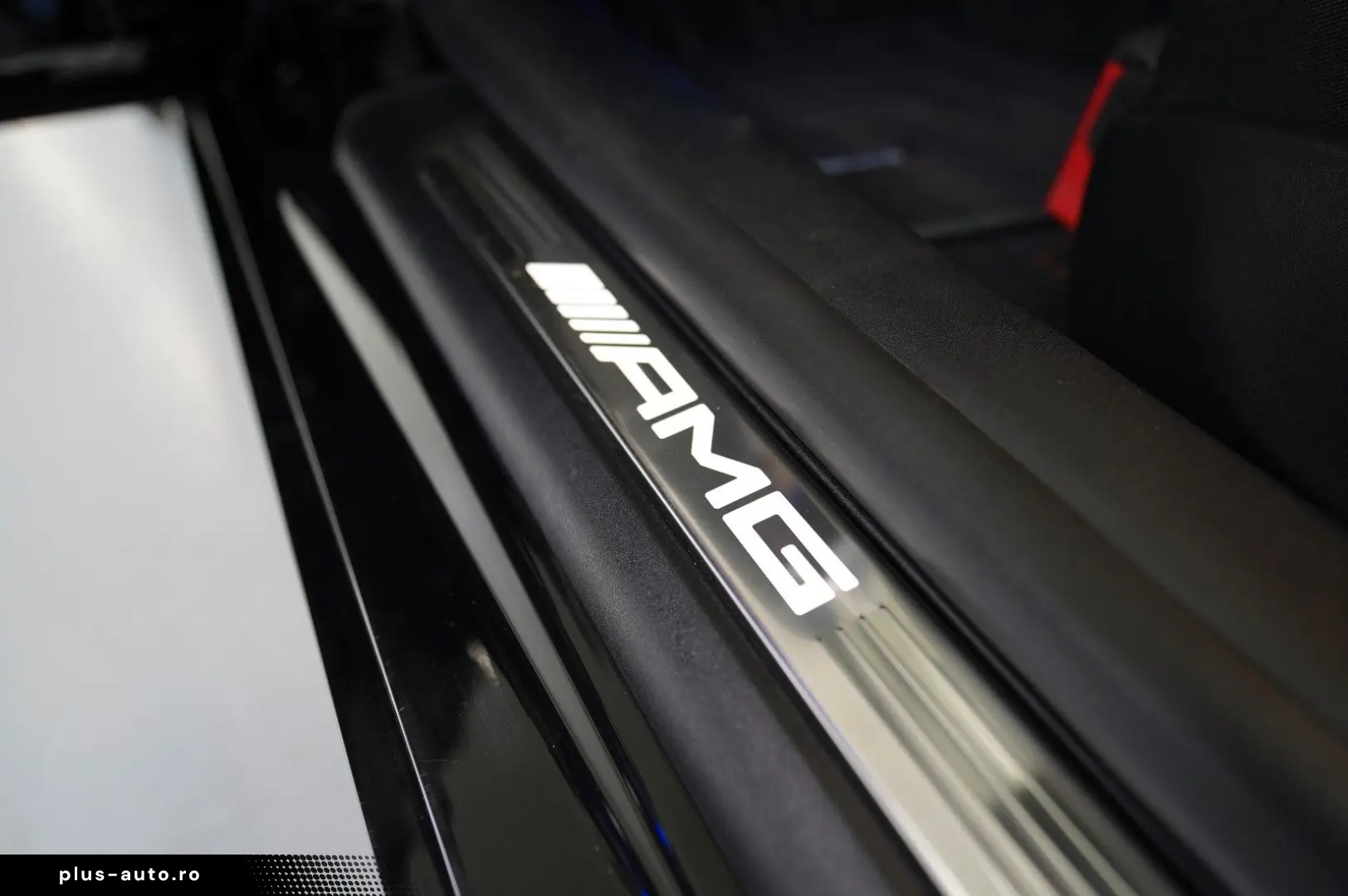 MERCEDES-BENZ SL 43 AMG - MODELL 2025