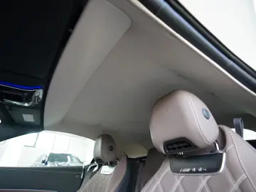 MERCEDES-BENZ SL 43 AMG - MODELL 2025