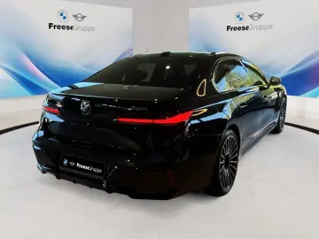 BMW 740d xDrive Limousine 360  STANDHZ HEAD-UP PANO