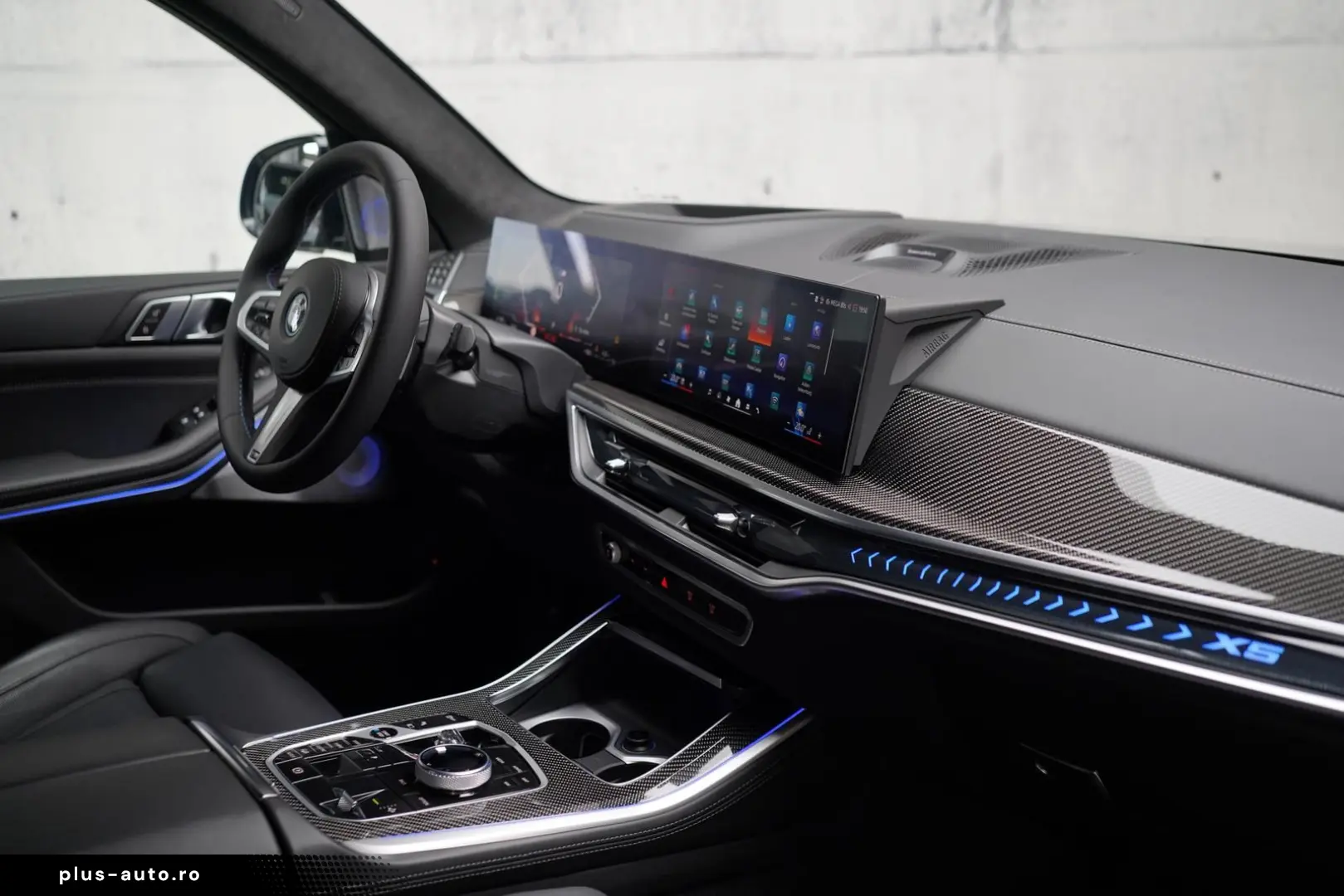 BMW X5 xDrive 50e M-Sport   Individual   B&W   HuD