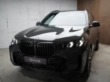 BMW X5 xDrive 50e M-Sport   Individual   B&W   HuD