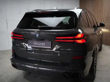 BMW X5 xDrive 50e M-Sport   Individual   B&W   HuD