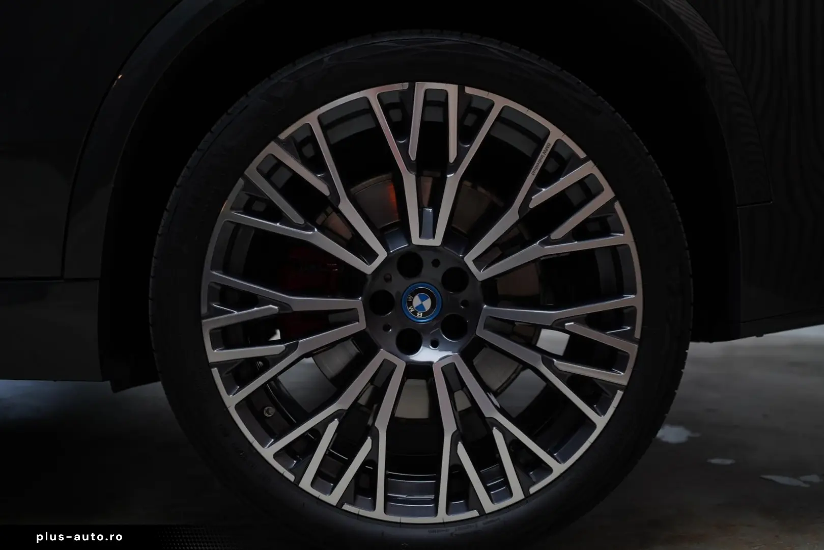BMW X5 xDrive 50e M-Sport   Individual   B&W   HuD
