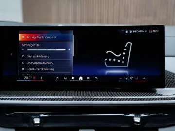 BMW X5 xDrive 50e M-Sport   Individual   B&W   HuD