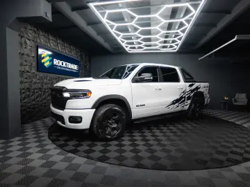 DODGE RAM 3.6 V6 MY 25 Offroad Night-Paket ACC LED
