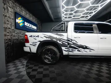 DODGE RAM 3.6 V6 MY 25 Offroad Night-Paket ACC LED