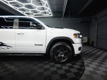 DODGE RAM 3.6 V6 MY 25 Offroad Night-Paket ACC LED