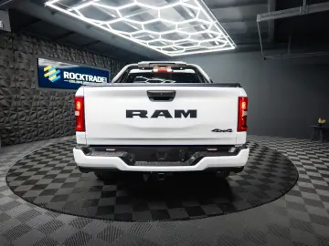 DODGE RAM 3.6 V6 MY 25 Offroad Night-Paket ACC LED