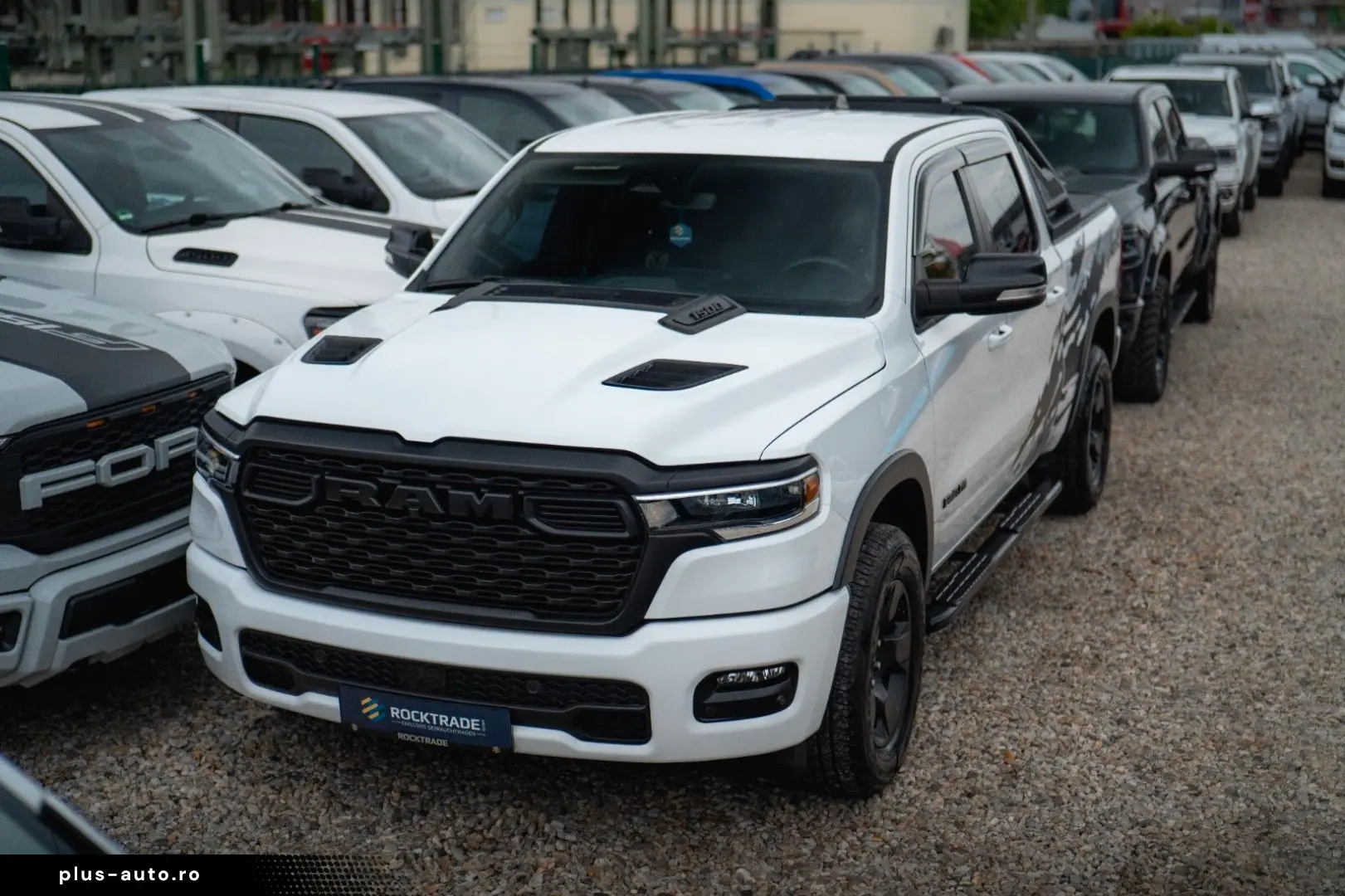 DODGE RAM 3.6 V6 MY 25 Offroad Night-Paket ACC LED