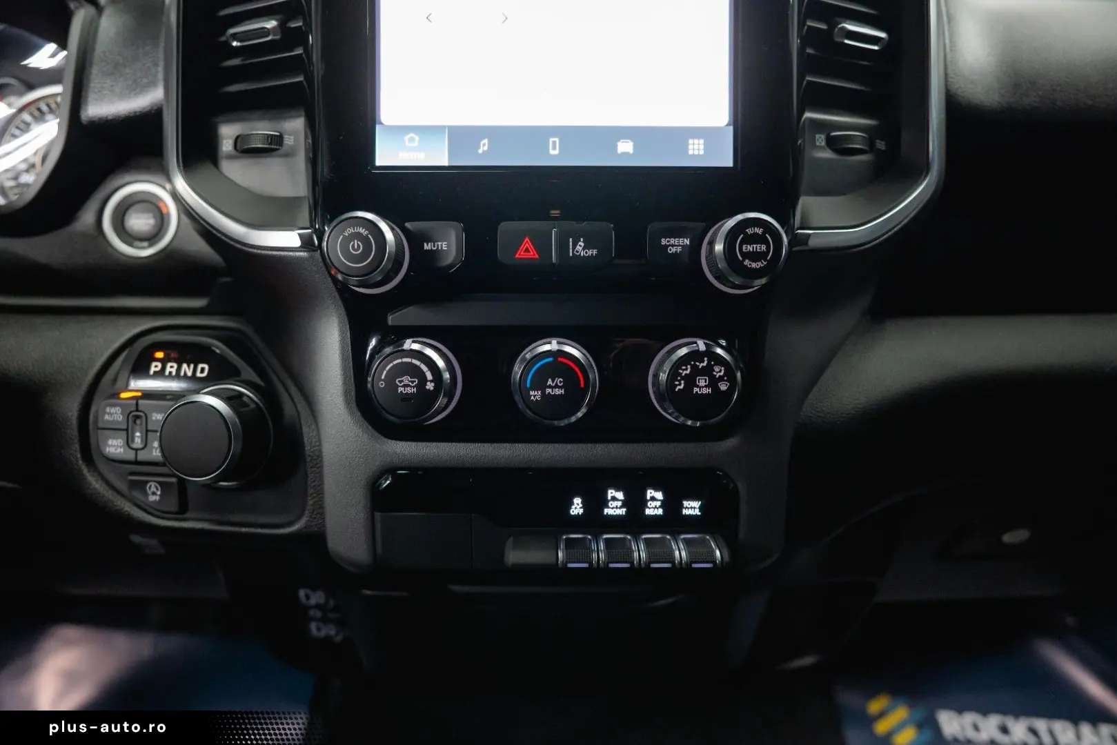 DODGE RAM 3.6 V6 MY 25 Offroad Night-Paket ACC LED
