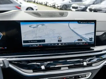 BMW X5 M60i xDrive M Sport HUD PANO 360