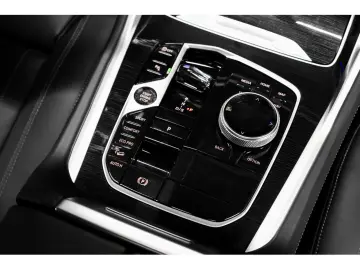 BMW X6 M60 i X-DRIVE