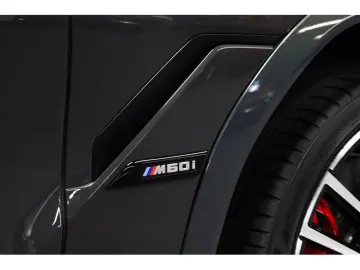 BMW X6 M60 i X-DRIVE