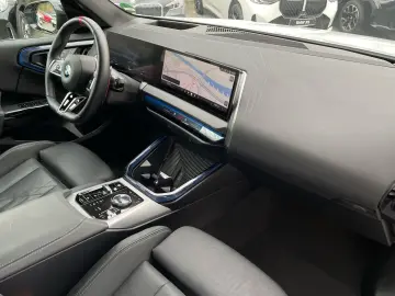 BMW X3 M50 xDrive M Sport Pro    AHK Sitzbelüftung H