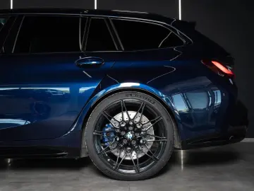 BMW M3 Competition xDrive Touring   CARBON LASER