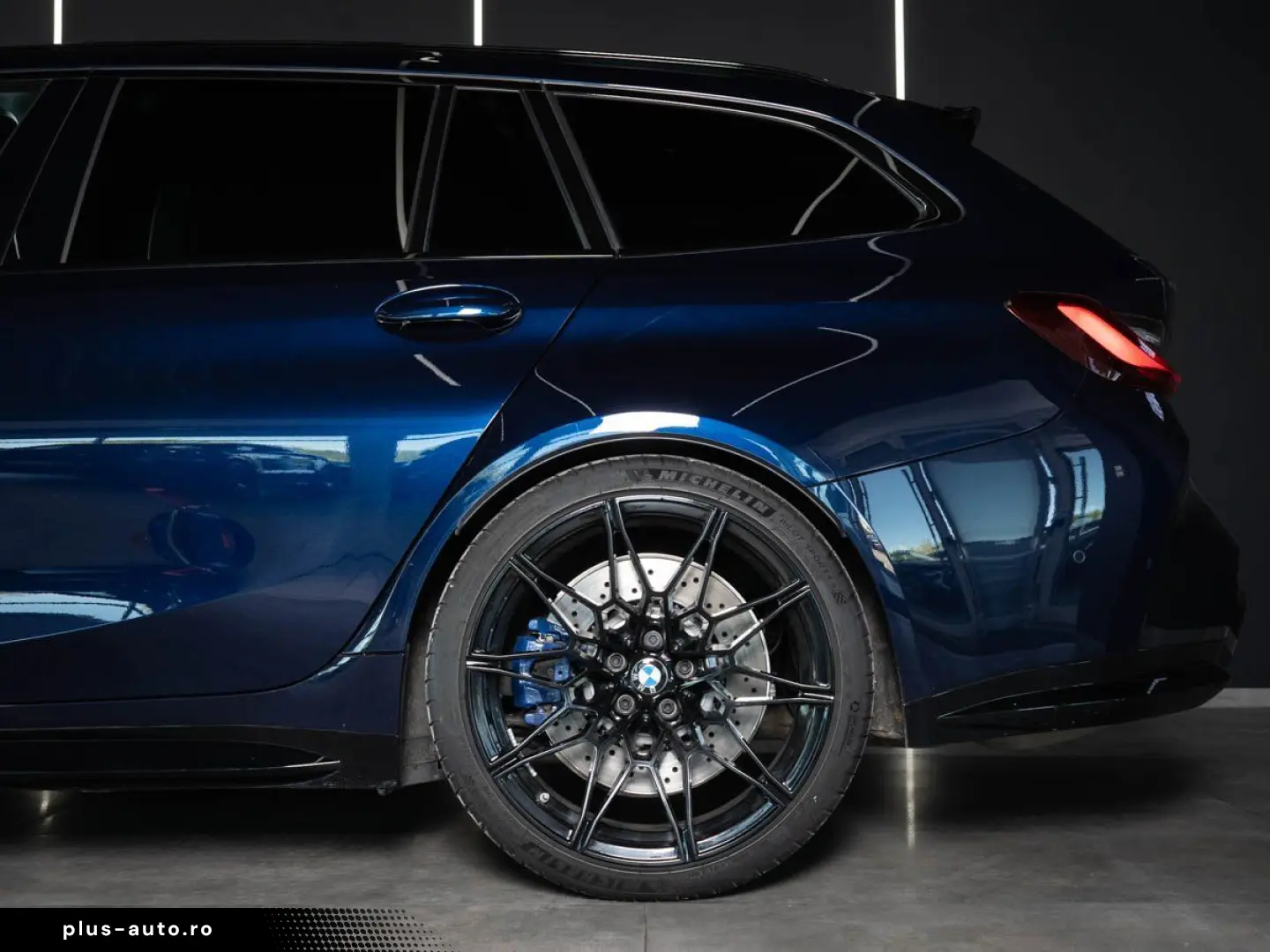 BMW M3 Competition xDrive Touring   CARBON LASER