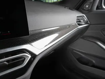 BMW M3 Competition xDrive Touring   CARBON LASER