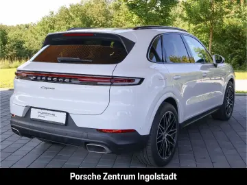 PORSCHE Cayenne E-Hybrid  Panorama  Luftfederung  Surrou