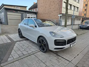 PORSCHE Cayenne Coupe Platinum Edition HUD PANO 360