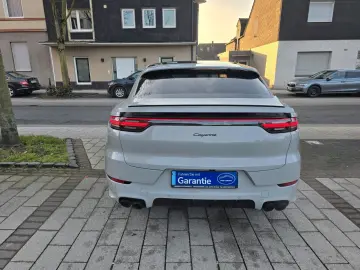 PORSCHE Cayenne Coupe Platinum Edition HUD PANO 360