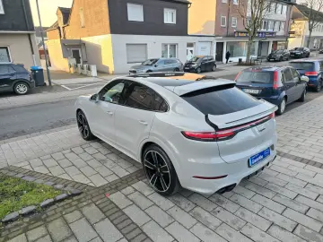 PORSCHE Cayenne Coupe Platinum Edition HUD PANO 360