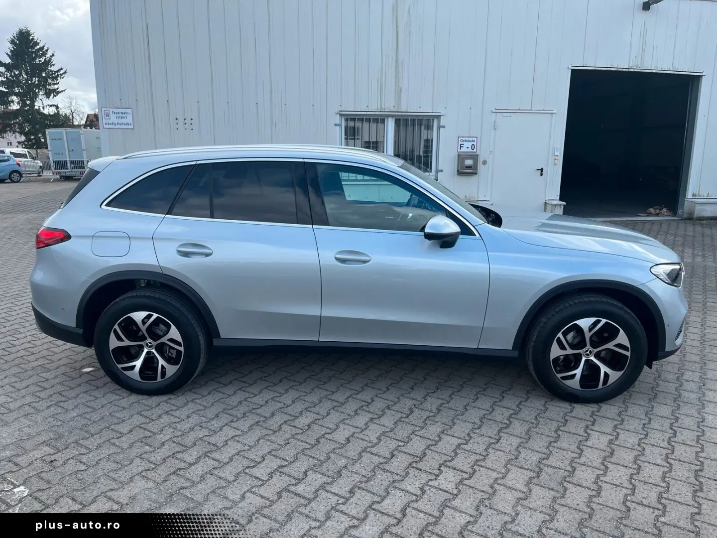 MERCEDES-BENZ GLC 300 e 4M Avantgarde Kamera LED