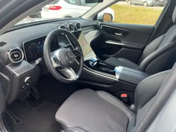 MERCEDES-BENZ GLC 300 e 4M Avantgarde Kamera LED