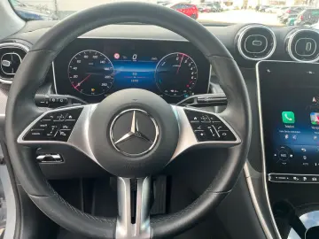 MERCEDES-BENZ GLC 300 e 4M Avantgarde Kamera LED