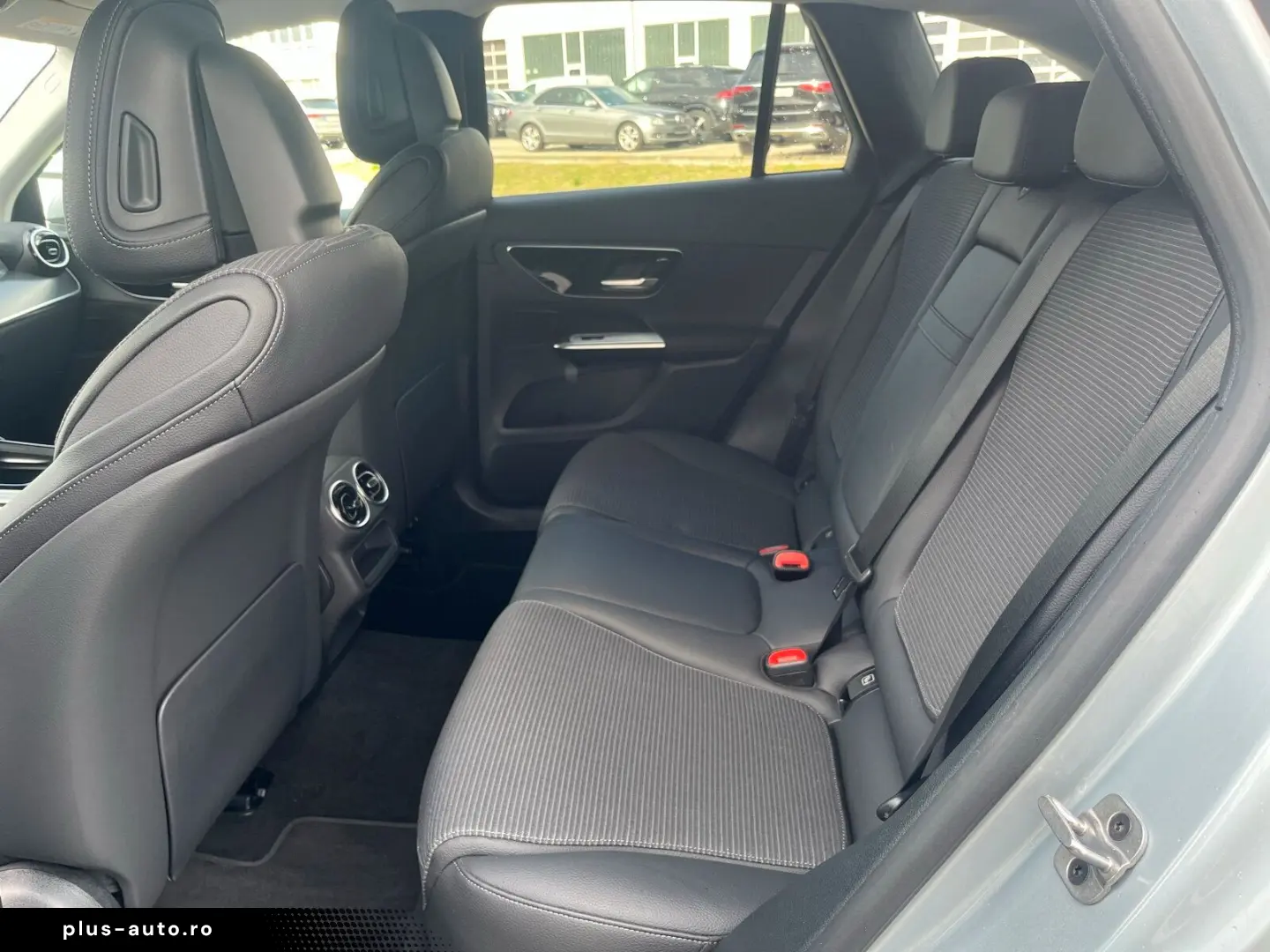 MERCEDES-BENZ GLC 300 e 4M Avantgarde Kamera LED
