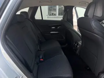MERCEDES-BENZ GLC 300 e 4M Avantgarde Kamera LED