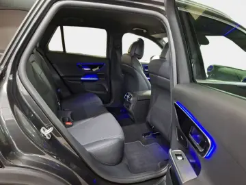 MERCEDES-BENZ GLC 300 e 4M Avantgarde