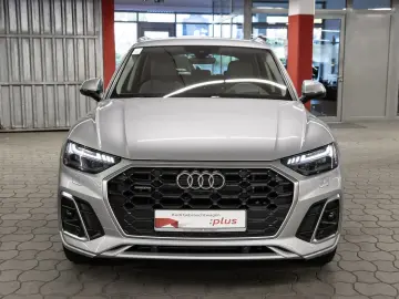 AUDI Q5 50 TFSI e S line quattro S tronic