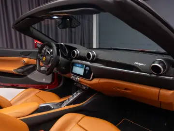 Ferrari Portofino JBL  Passenger Display R20