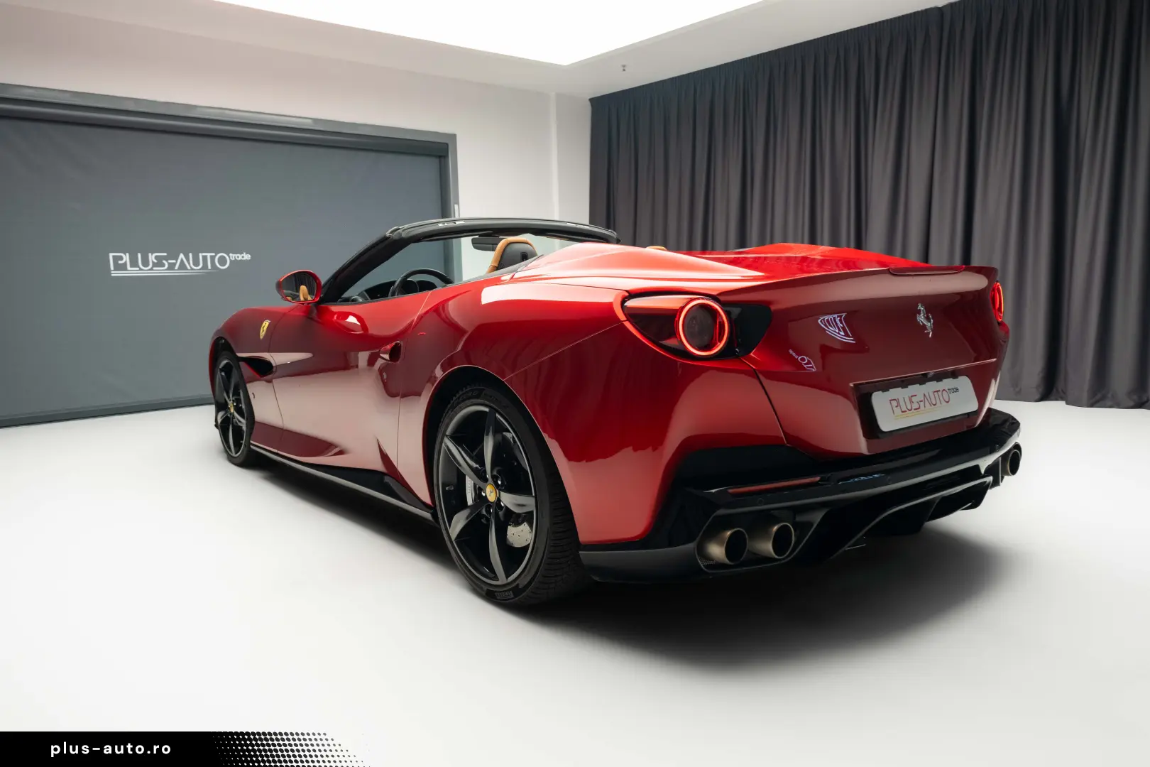 Ferrari Portofino JBL  Passenger Display R20