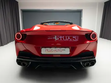Ferrari Portofino JBL  Passenger Display R20