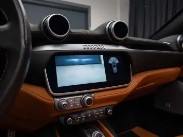 Ferrari Portofino JBL  Passenger Display R20