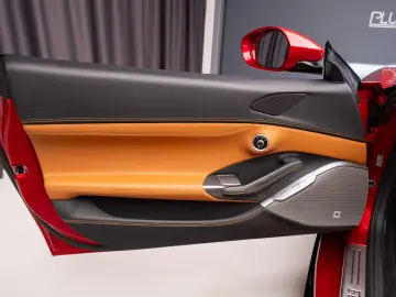 Ferrari Portofino JBL  Passenger Display R20