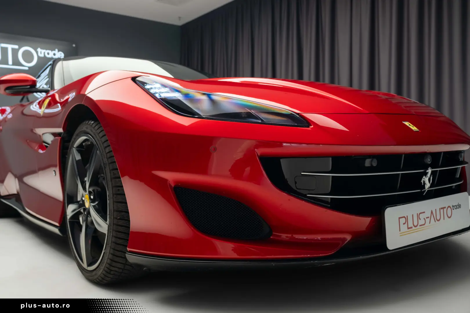 Ferrari Portofino JBL  Passenger Display R20