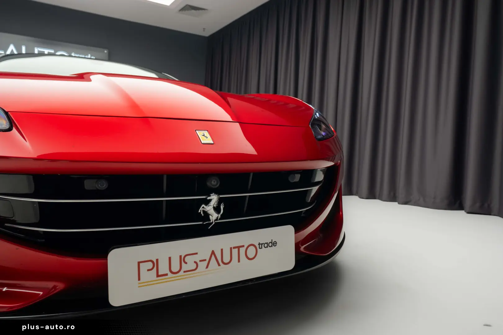 Ferrari Portofino JBL  Passenger Display R20