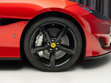 Ferrari Portofino JBL  Passenger Display R20