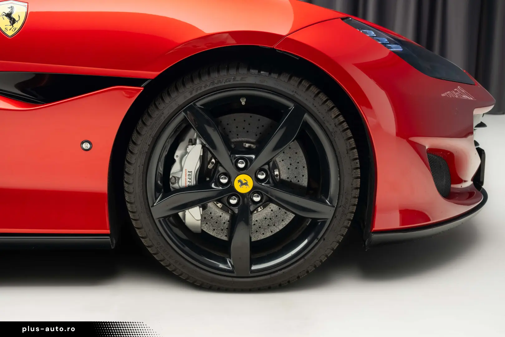 Ferrari Portofino JBL  Passenger Display R20