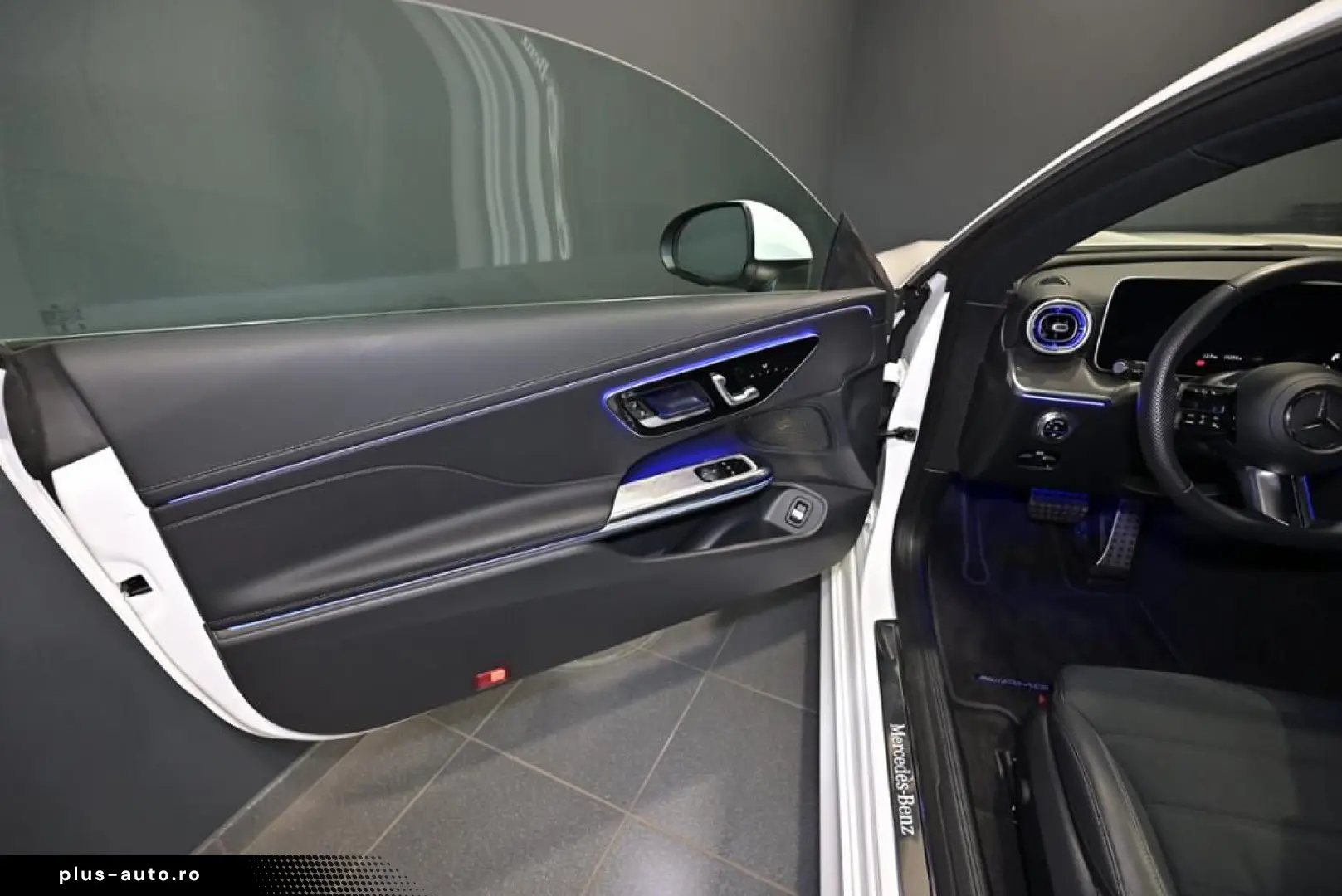 MERCEDES-BENZ CLE 300 4M Coupé AMG LED KAMERA KEYLES&hellip;