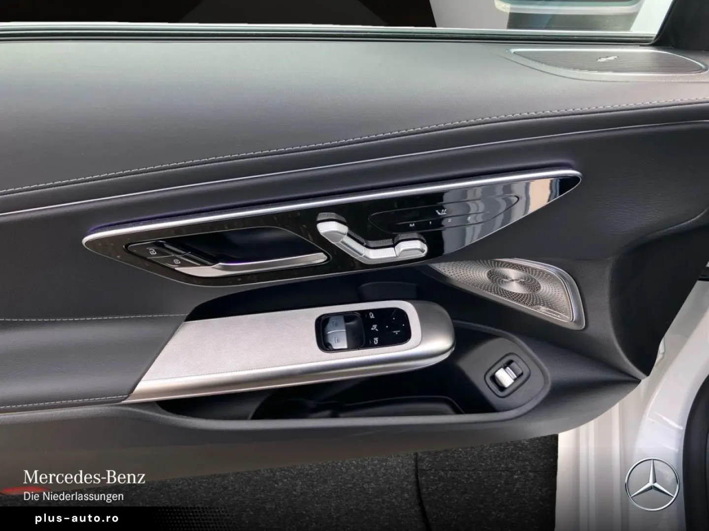 MERCEDES-BENZ CLE 450 4M Cp AMG Adv  Pano Burm3D AHK Digital